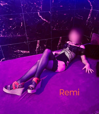 dívka na sex Remi #2